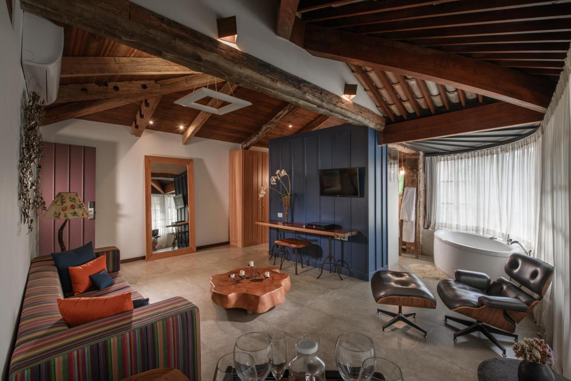 Hotel Canto Das Aguas - Roteiro De Charme レンソイス エクステリア 写真