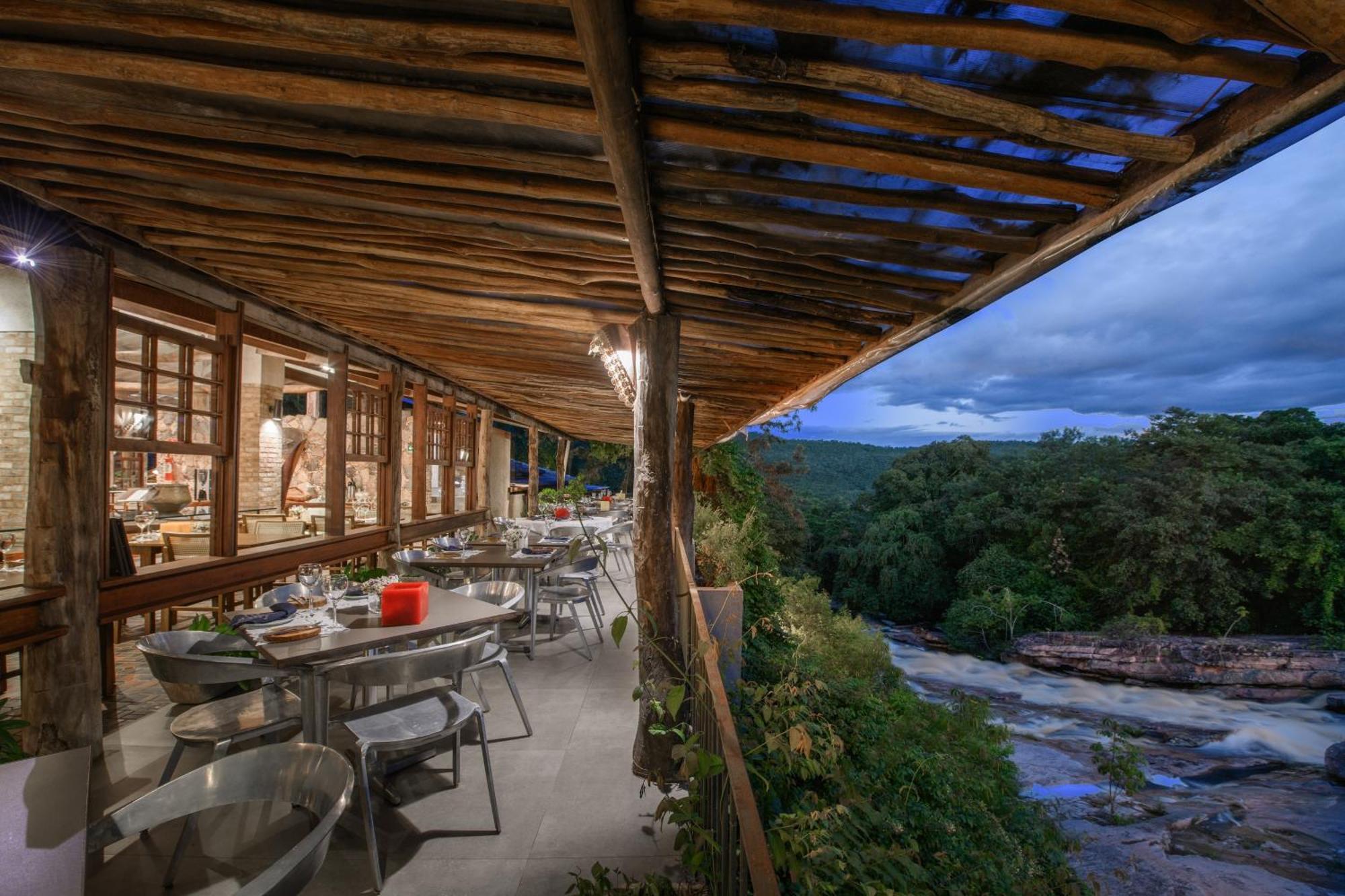Hotel Canto Das Aguas - Roteiro De Charme レンソイス エクステリア 写真